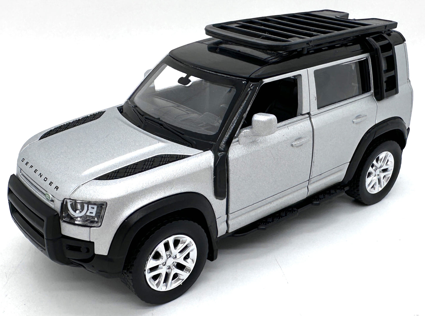 Kovový model - 2020 Land Rover Defender 110 - 3 varianty - Image 2